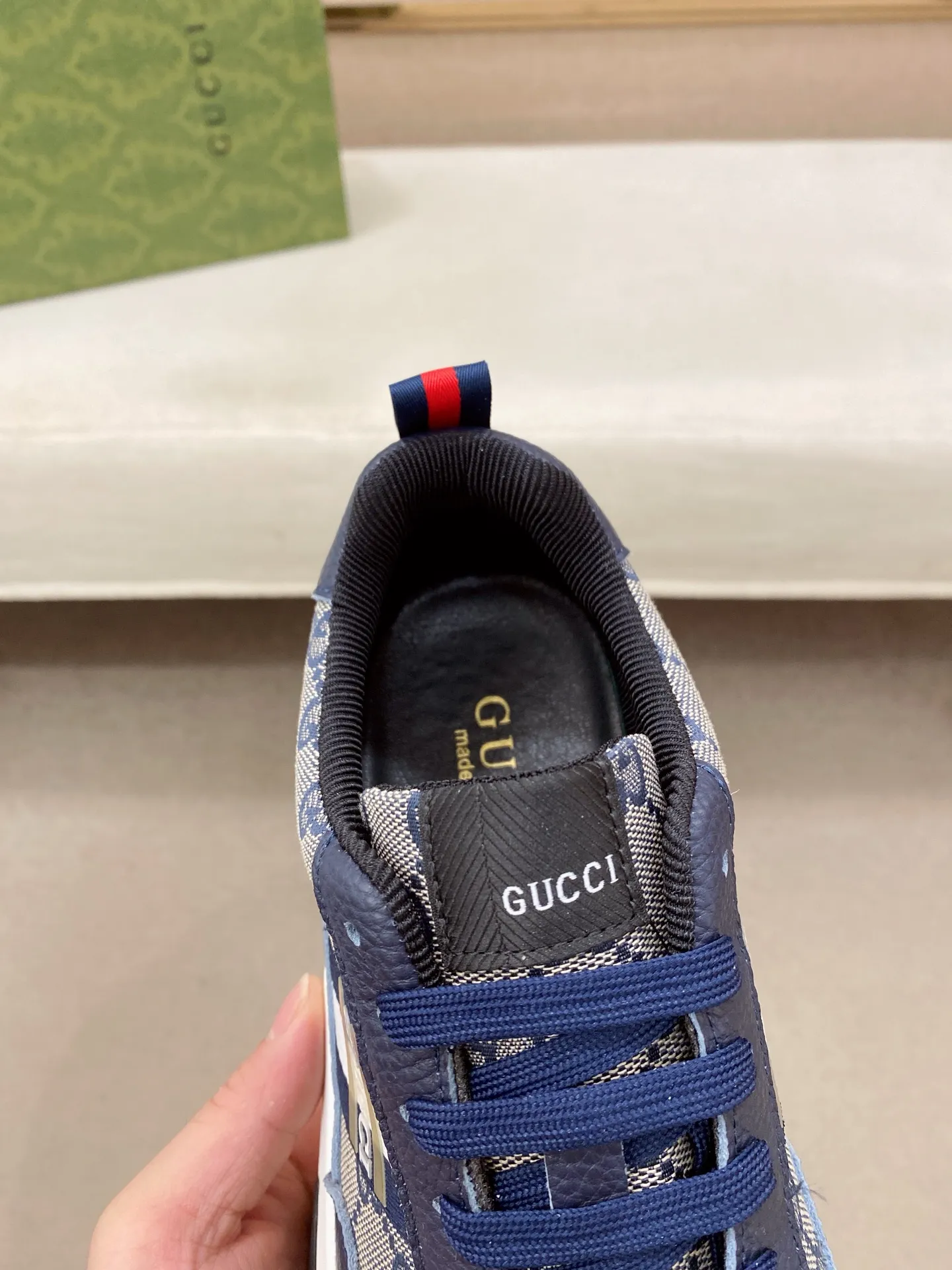 Men's men's shoes💰 462💰🇮🇹🇮🇹GUCCI🔍🔍new models are on sale at the same time at the counter. The uppers🇮🇹 are made of top-grain cowhide imported from Italy. Fully imported genuine leather lining 💪💪, completely 1⃣️ to 1⃣️ replica 🇮🇹💪💪, ⚠ sole: original sole provided by the original factory, exclusive movable molded sole super comfortable, ⚠ original factory follow-up, 🔍🔍 high quality, you can go in and out of the counter at will, welcome to compare⚠. Code number:38-44